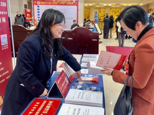 湖南圖書館以“三個(gè)服務(wù)”精準(zhǔn)助力省兩會信息咨詢工作